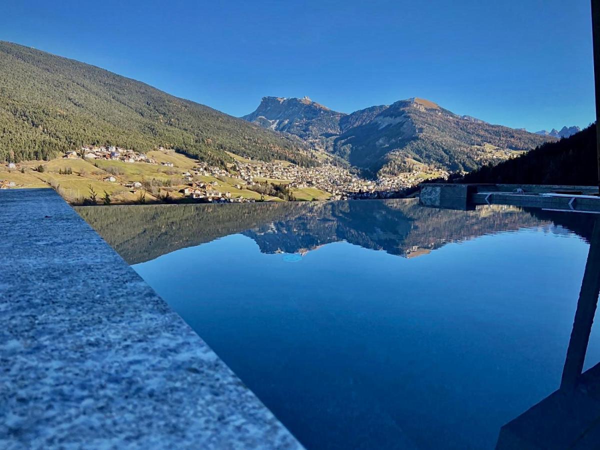 Hotel Niblea Dolomites Ortisei Esterno foto
