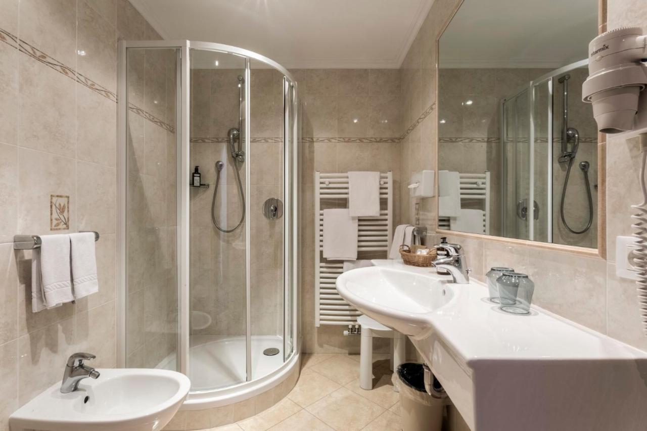Hotel Niblea Dolomites Ortisei Esterno foto