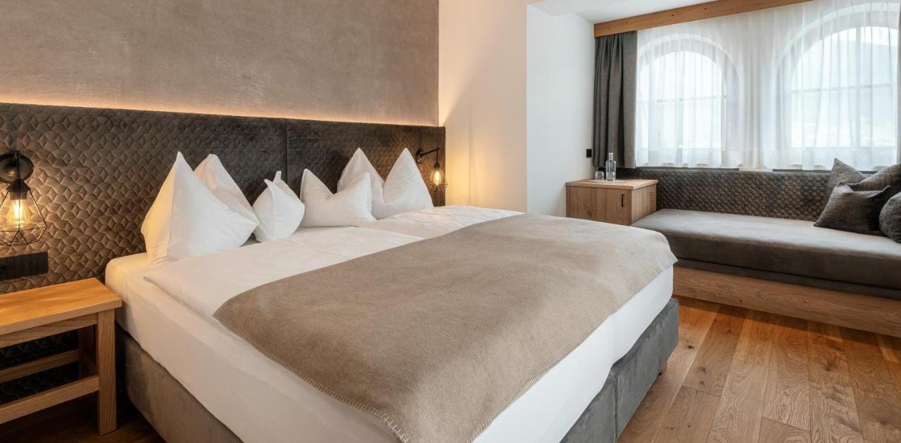 Hotel Niblea Dolomites Ortisei Esterno foto
