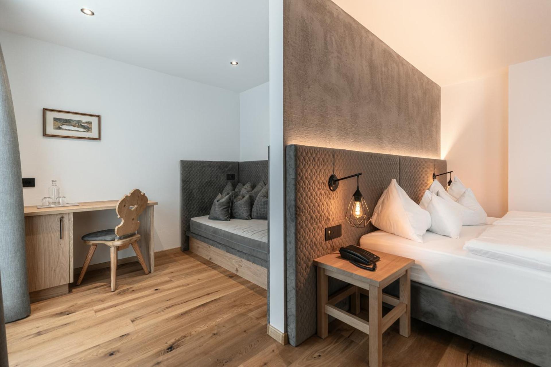 Hotel Niblea Dolomites Ortisei Esterno foto