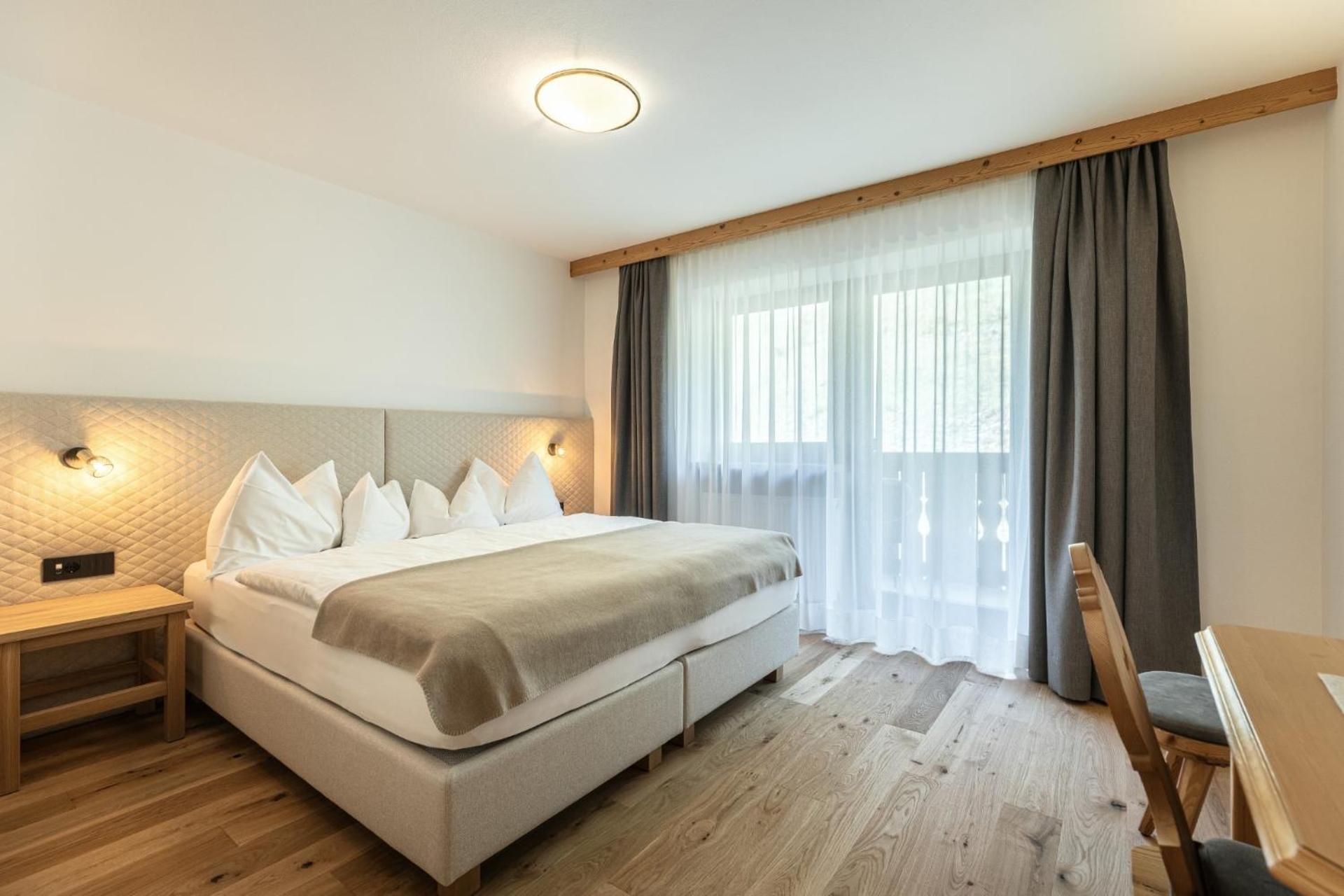 Hotel Niblea Dolomites Ortisei Esterno foto