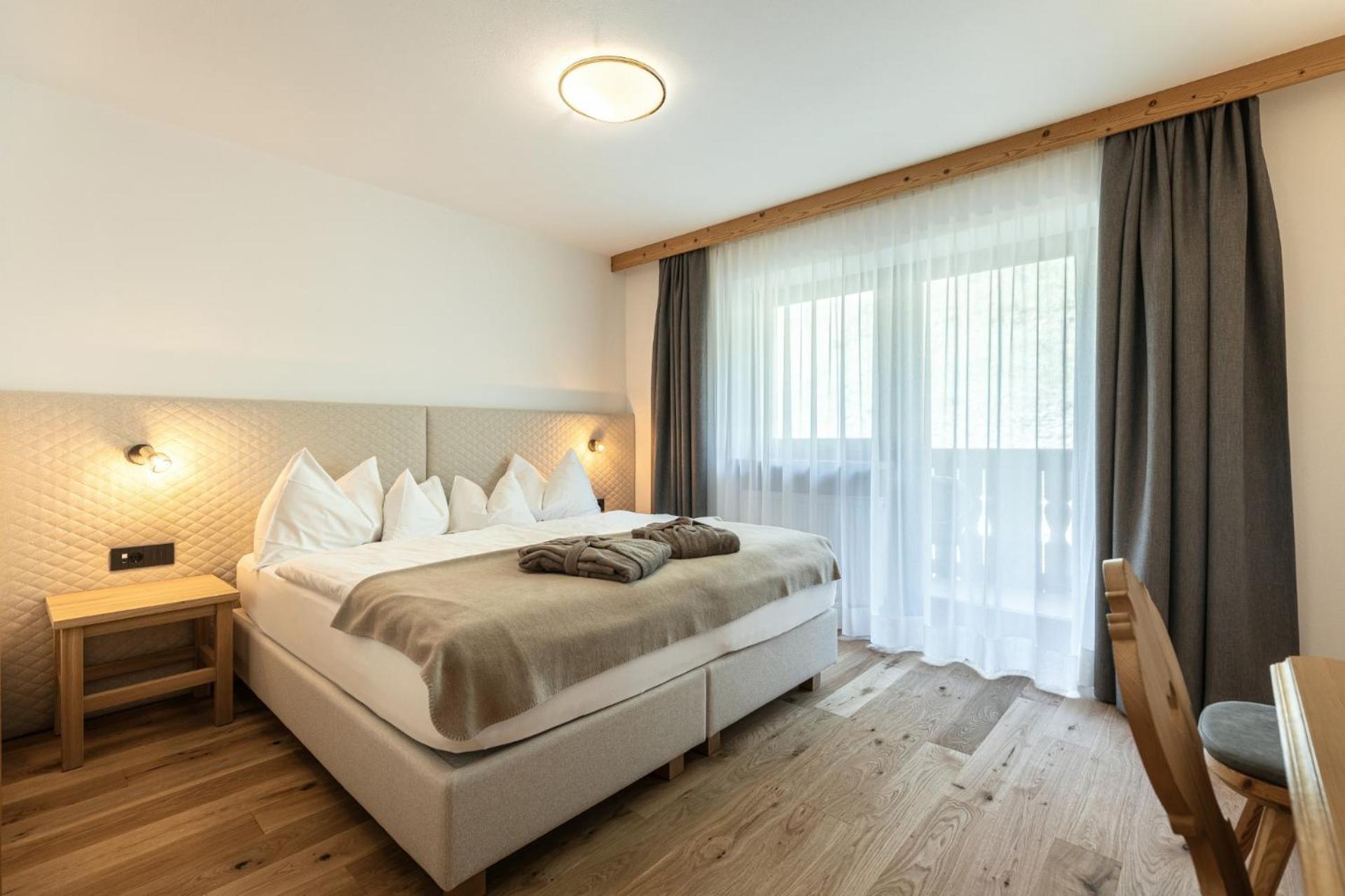 Hotel Niblea Dolomites Ortisei Esterno foto